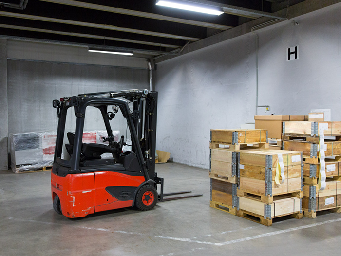Skladovanie a logistika Skladovanie a logistika
